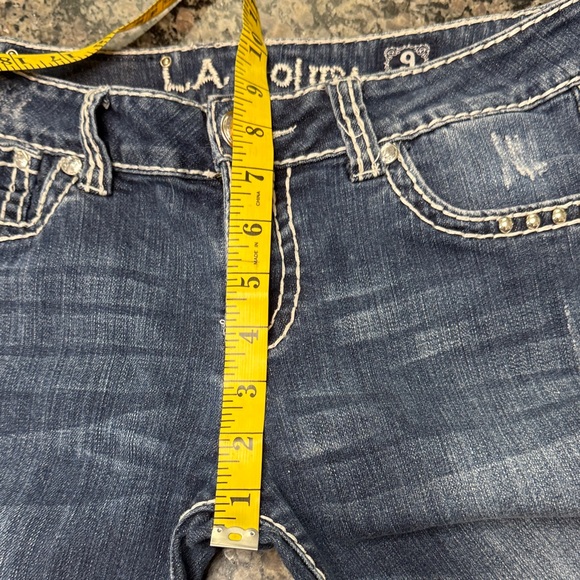 L.A. Idol crop Jeans with Silver crown Embellishments EUC 9 - Picture 8 of 11